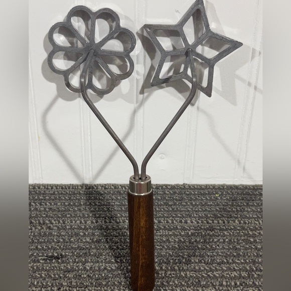 Vintage Nordic Ware Timbale Iron( Patty Shell) and Rosette Iron mold 1960’s - Picture 2 of 11